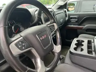 GMC Sierra 1500 2014 4x4 SLE 4 puertas Cabina doble 6.5 pies. SB