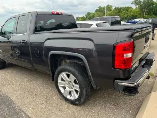 GMC Sierra 1500 2014 4x4 SLE 4 puertas Cabina doble 6.5 pies. SB