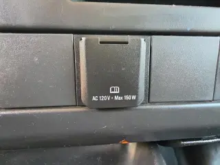 Furgoneta de Carga Extendida GMC Savana 2017 3500 3 puertas