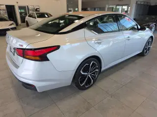 Nissan Altima 2023 2.5 SR 4 puertas Sedan