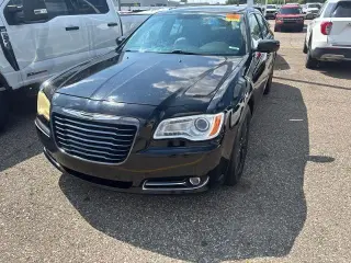 Chrysler 300 2014 AWD Base 4 puertas Sedan