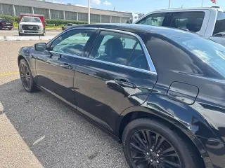 Chrysler 300 2014 AWD Base 4 puertas Sedan
