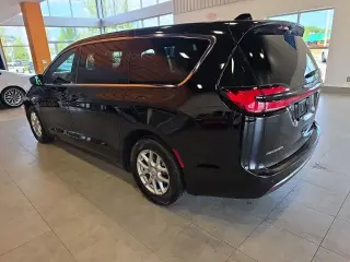 Chrysler Pacifica 2026 Select 4 puertas Minivan