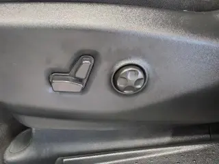 Chrysler Pacifica 2026 Select 4 puertas Minivan