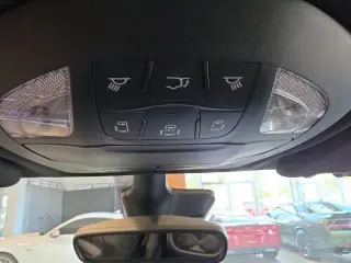 Chrysler Pacifica 2026 Select 4 puertas Minivan