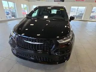 Chrysler Pacifica 2026 Select 4 puertas Minivan