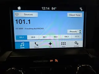 Ford F-150 2018 4x4 XLT 4 puertas SuperCrew 5.5 pies. SB