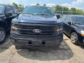 Ford F-150 2024 4x4 XLT 4 puertas SuperCrew 5.5 pies. SB