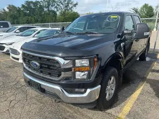 Ford F-150 2023 4x4 XLT 4 puertas SuperCrew 6.5 pies SB
