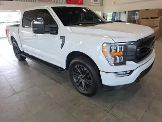 Ford F-150 2021 4x4 XLT 4 puertas SuperCrew 5.5 pies. SB