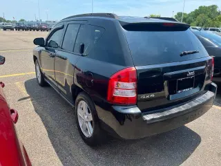 Jeep Compass 2007 4x4 Sport 4 puertas SUV
