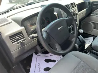 Jeep Compass 2007 4x4 Sport 4 puertas SUV