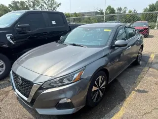Nissan Altima 2022 2.5 SV 4 puertas Sedan