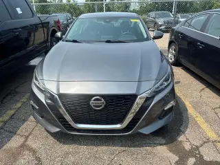 Nissan Altima 2022 2.5 SV 4 puertas Sedan