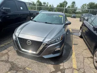 Nissan Altima 2022 2.5 SV 4 puertas Sedan