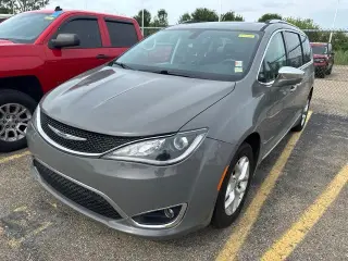 Chrysler Pacifica 2020 Limited 4 puertas Minivan