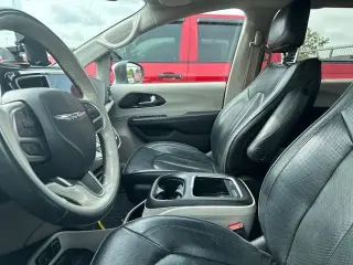 Chrysler Pacifica 2020 Limited 4 puertas Minivan