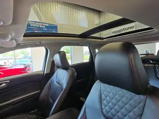 Ford Edge 2024 AWD Titanium 4 puertas SUV