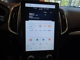 Ford Edge 2024 AWD Titanium 4 puertas SUV