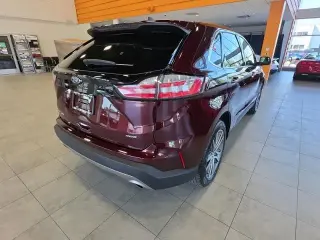 Ford Edge 2024 AWD Titanium 4 puertas SUV