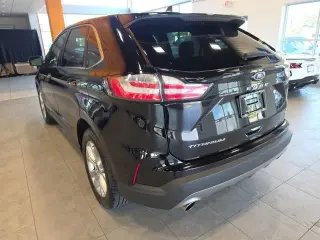Ford Edge 2024 AWD Titanium 4 puertas SUV