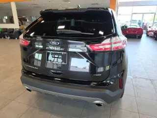 Ford Edge 2024 AWD Titanium 4 puertas SUV