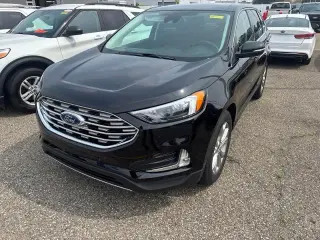 Ford Edge 2024 AWD Titanium 4 puertas SUV