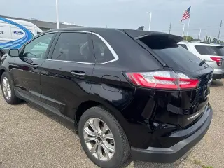 Ford Edge 2024 AWD Titanium 4 puertas SUV