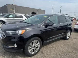 Ford Edge 2024 AWD Titanium 4 puertas SUV