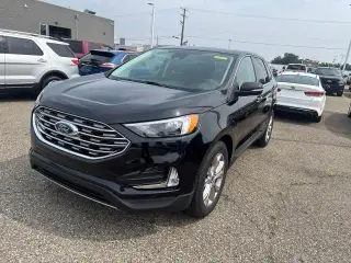 Ford Edge 2024 AWD Titanium 4 puertas SUV