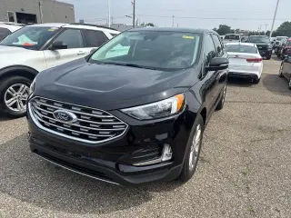 Ford Edge 2024 AWD Titanium 4 puertas SUV