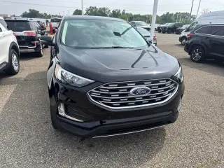 Ford Edge 2024 AWD Titanium 4 puertas SUV