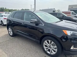 Ford Edge 2024 AWD Titanium 4 puertas SUV