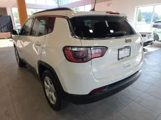 Jeep Compass 2018 Latitude 4 puertas SUV
