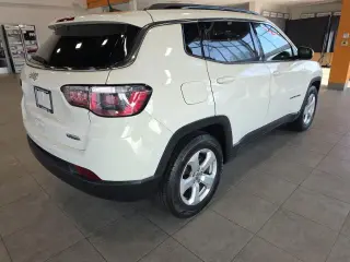 Jeep Compass 2018 Latitude 4 puertas SUV