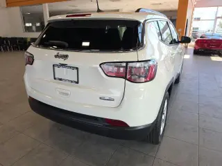Jeep Compass 2018 Latitude 4 puertas SUV