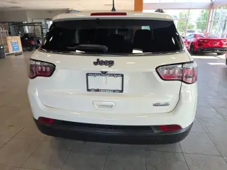 Jeep Compass 2018 Latitude 4 puertas SUV