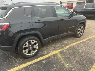 Jeep Compass 2019 4x4 Limited 4 puertas SUV
