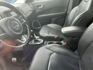 Jeep Compass 2019 4x4 Limited 4 puertas SUV