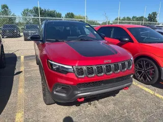 Jeep Compass 2024 4x4 Trailhawk 4 puertas SUV