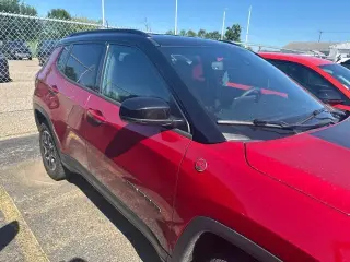 Jeep Compass 2024 4x4 Trailhawk 4 puertas SUV