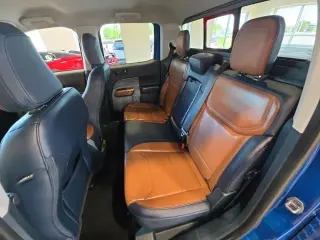 Ford Maverick 2022 AWD Lariat 4dr SuperCrew 4.5 ft. SB