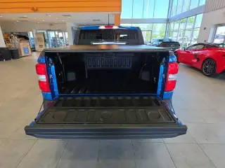 Ford Maverick 2022 AWD Lariat 4dr SuperCrew 4.5 ft. SB
