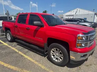 Chevrolet Silverado 1500 2014 4x4 LT 4p Camioneta de cabina amplia 5.8 ft. CB
