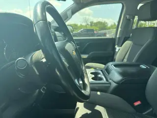 Chevrolet Silverado 1500 2014 4x4 LT 4p Camioneta de cabina amplia 5.8 ft. CB
