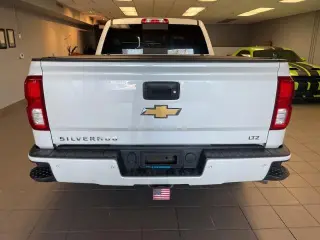 Chevrolet Silverado 1500 2016 4x4 LTZ 4p Crew Cab 5.8 ft. SB