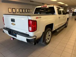 Chevrolet Silverado 1500 2016 4x4 LTZ 4p Crew Cab 5.8 ft. SB