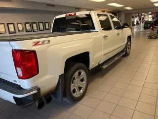 Chevrolet Silverado 1500 2016 4x4 LTZ 4p Crew Cab 5.8 ft. SB