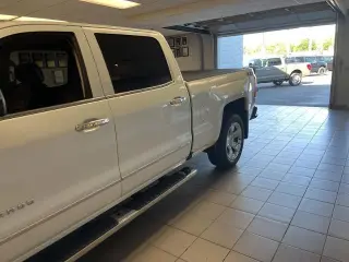 Chevrolet Silverado 1500 2016 4x4 LTZ 4p Crew Cab 5.8 ft. SB