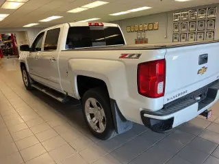 Chevrolet Silverado 1500 2016 4x4 LTZ 4p Crew Cab 5.8 ft. SB
